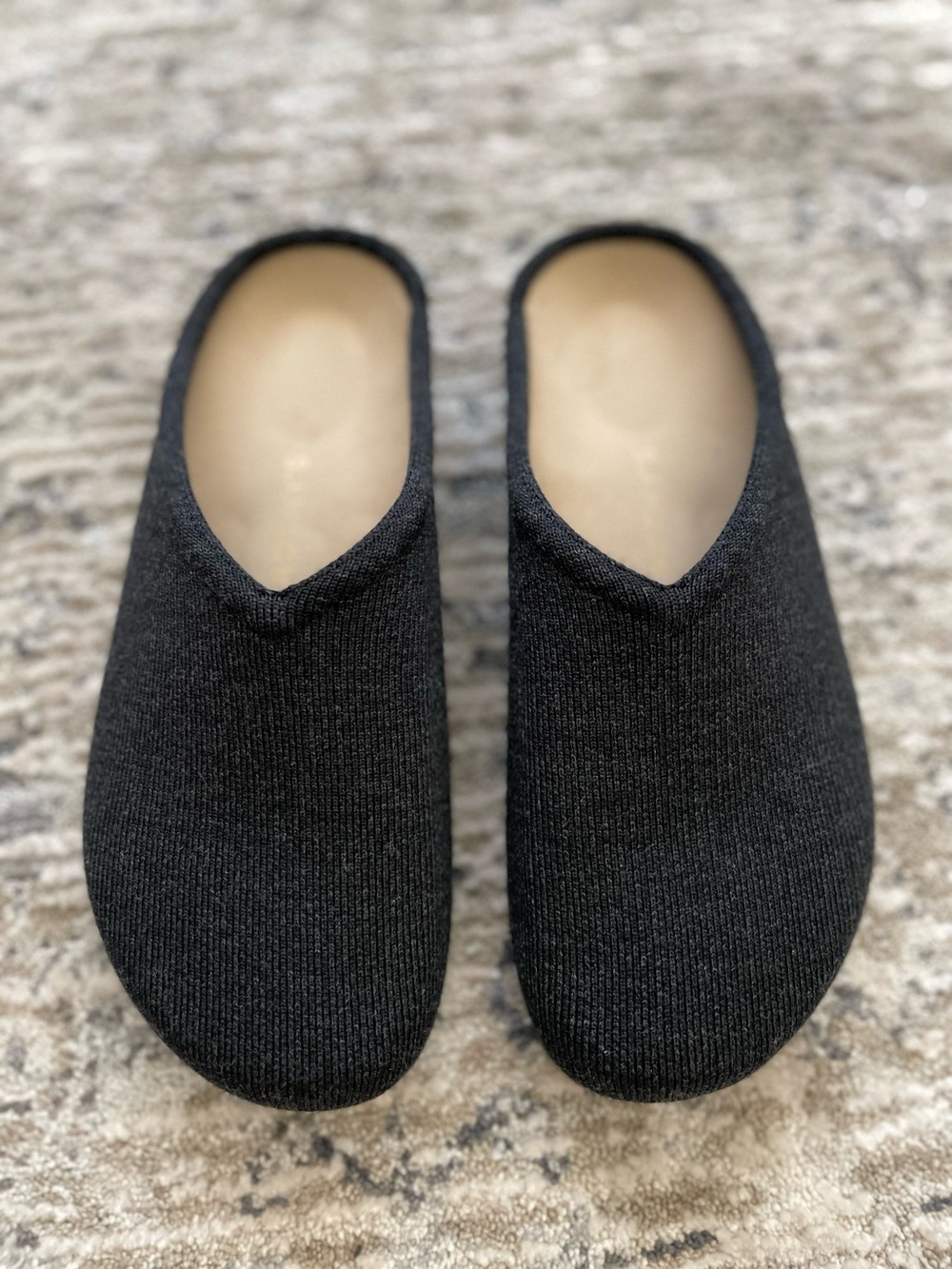 Rothy’s Casual Clog Merino Wool Soft Black Slip on Mules Moccasins Size 9